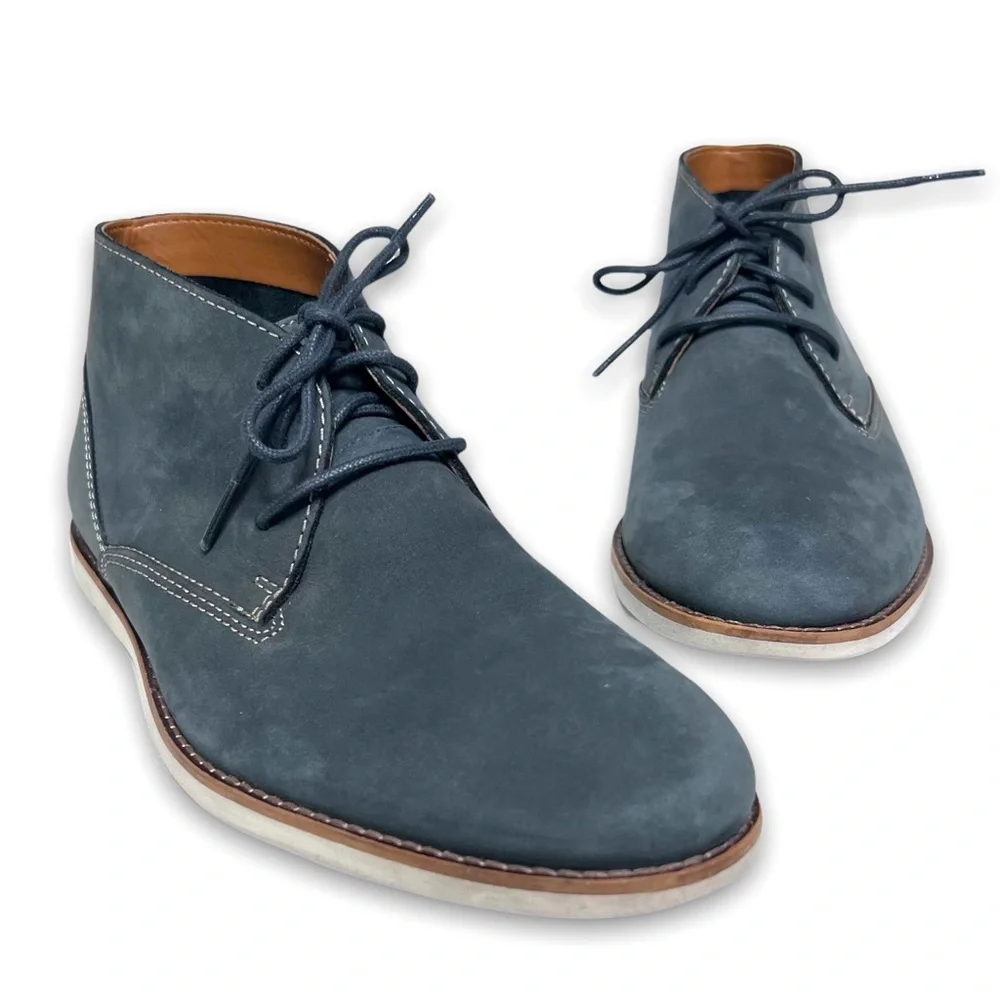CLARKS‎ Franson Top Navy Nubuck Boots. Size 7.5